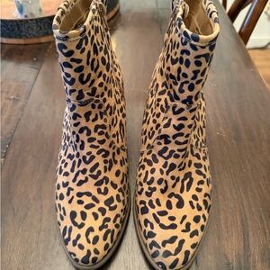 Carlos Leopard Print Ankle Boots 9.5